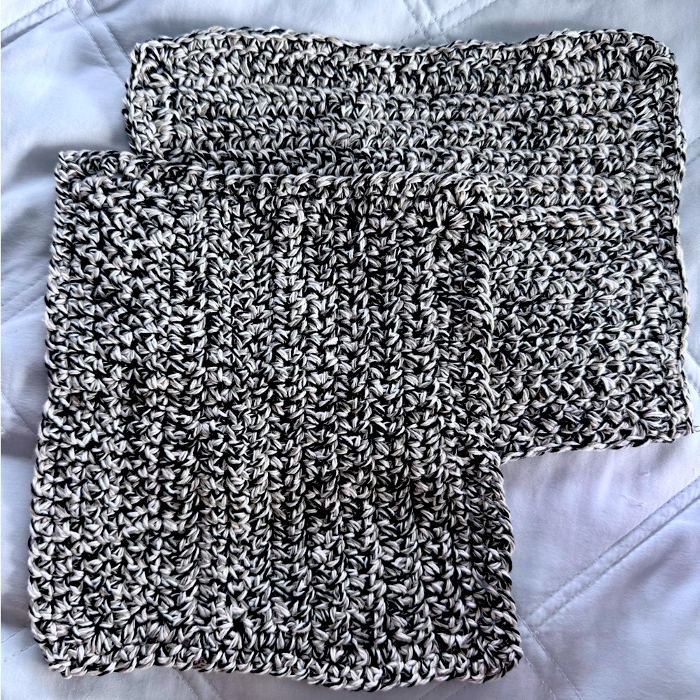 Cotton crochet dishcloths. Set of 2